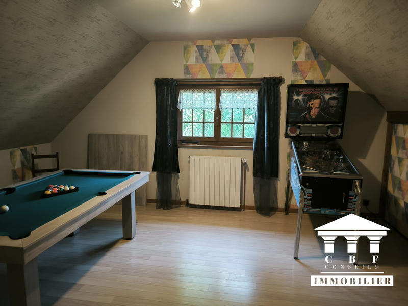 Maison ancienne - 208 m² - 9 pièces