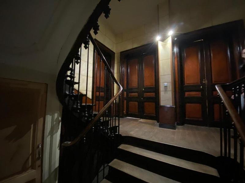 Bureau - 90 m² - 4 pièces