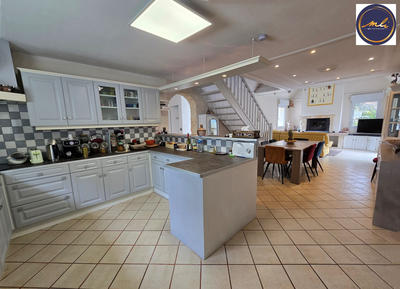 Maison - 132 m² - 6 pièces