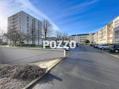 Appartement - 96 m² - 5 pièces