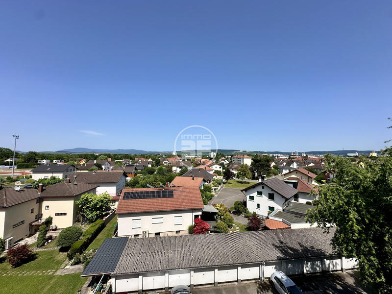 Appartement - 95 m² - 4 pièces