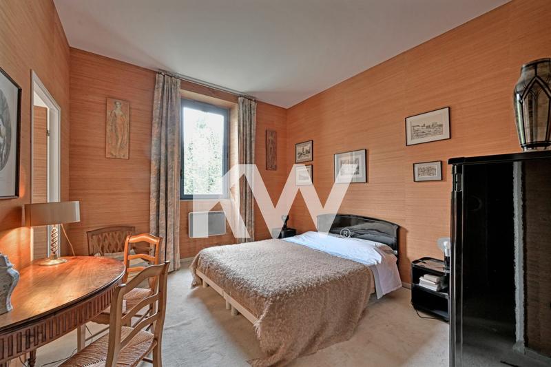 Duplex - 139 m² - 5 pièces