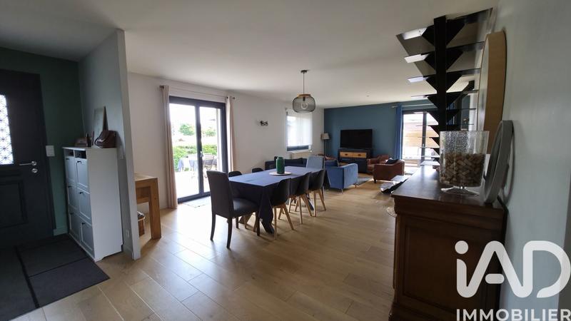 Maison - 141 m² - 7 pièces