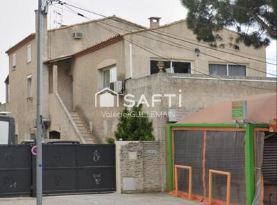 Maison - 200 m² - 5 pièces