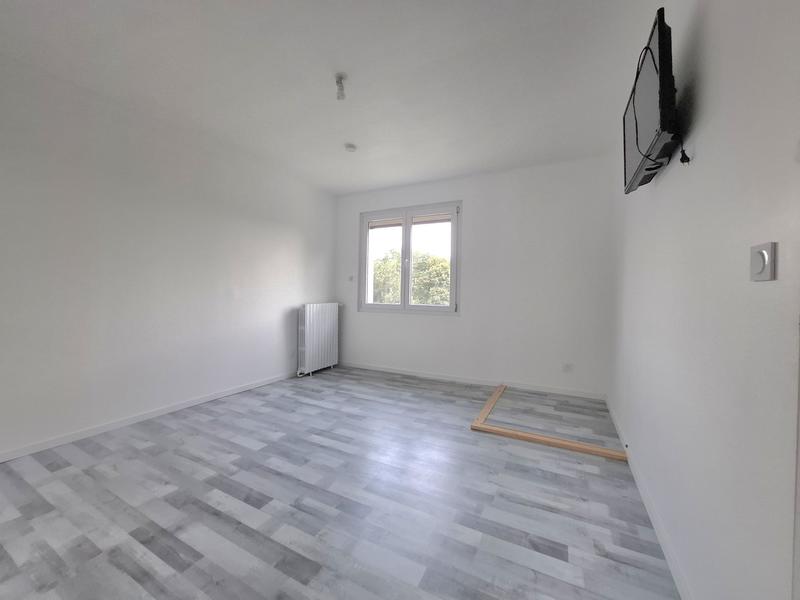 Maison - 179 m² - 7 pièces