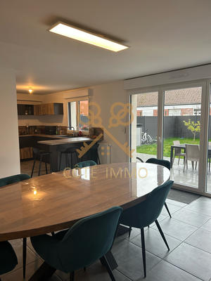 Maison - 116 m² - 6 pièces