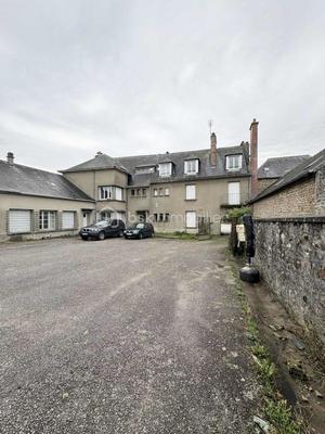 Immeuble - 573 m² - 36 pièces