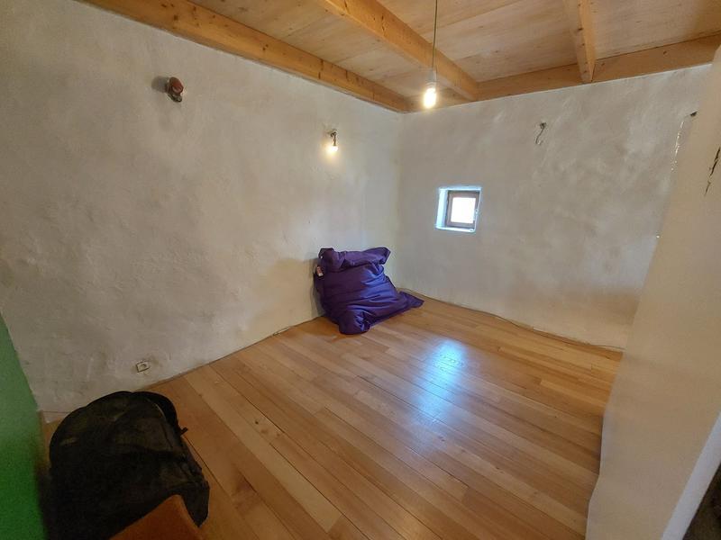 Maison - 240 m² - 5 pièces