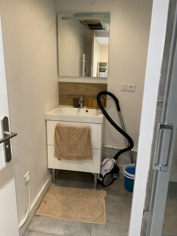 Studio - 31 m² - 2 pièces