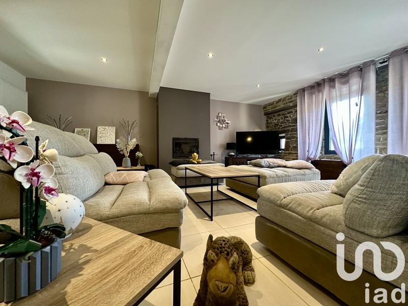 Maison - 209 m² - 8 pièces