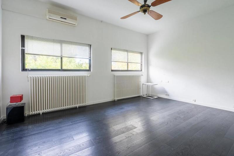 Maison - 407 m² - 5 pièces