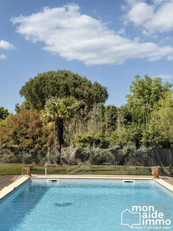 Maison - 160 m² - 6 pièces