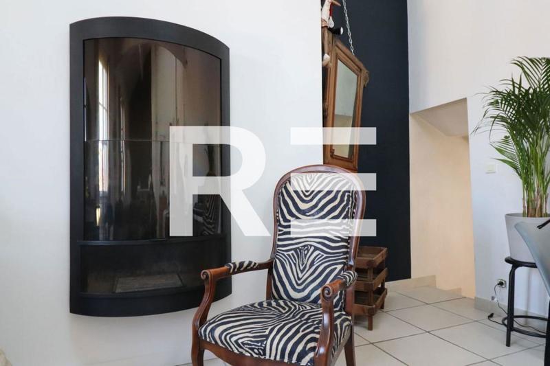 Duplex - 110 m² - 4 pièces