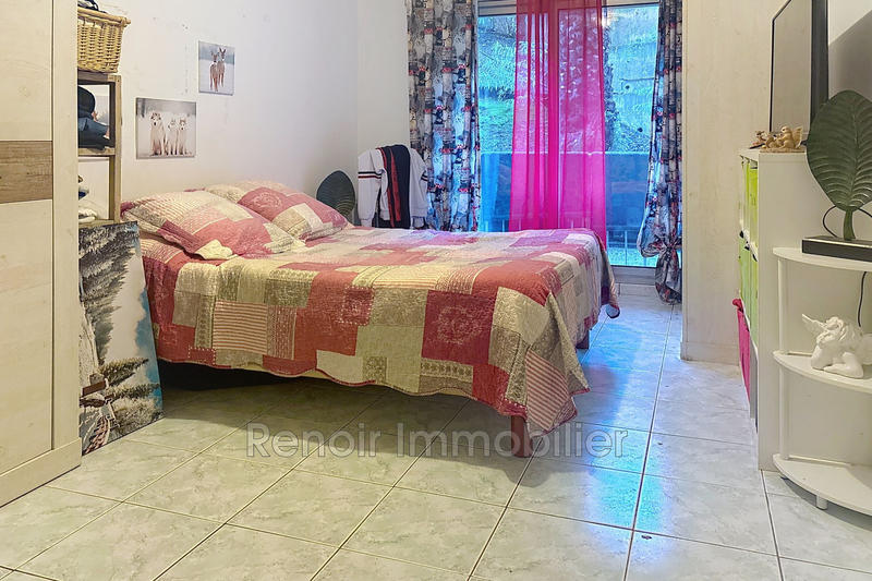 Appartement - 76 m² - 3 pièces