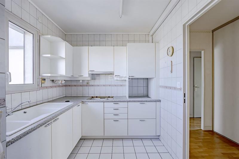 Appartement - 79 m² - 3 pièces