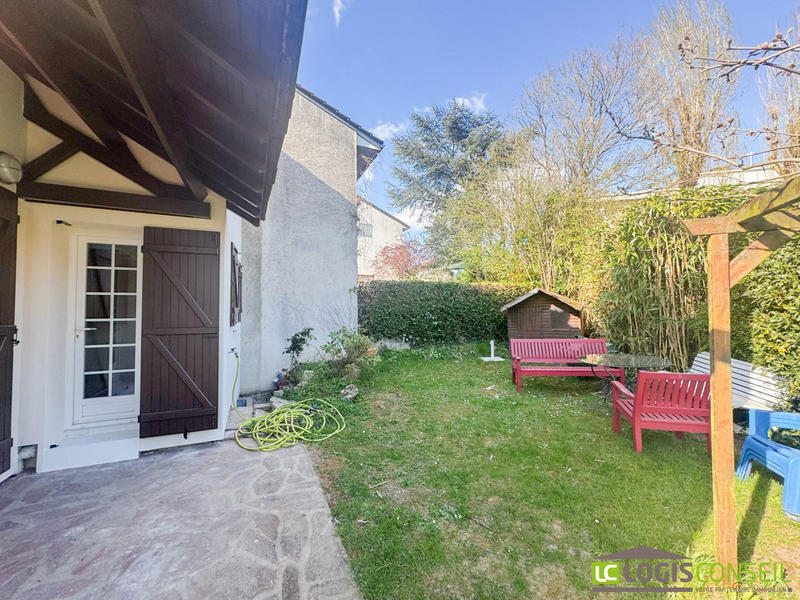 Villa - 146 m² - 7 pièces