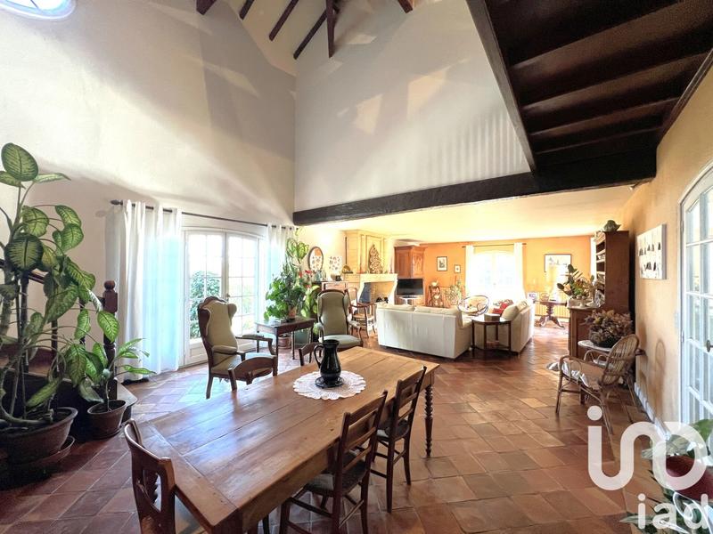 Maison - 193 m² - 6 pièces