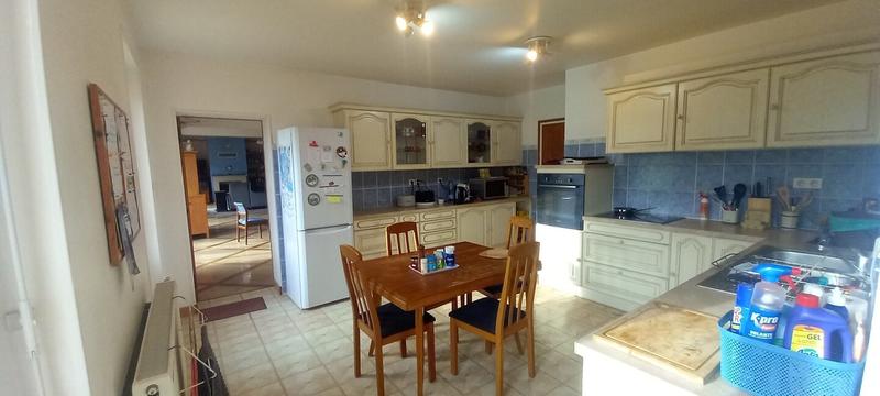 Maison - 290 m² - 6 pièces