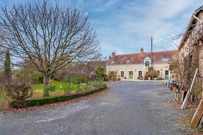 Longère - 196 m² - 8 pièces