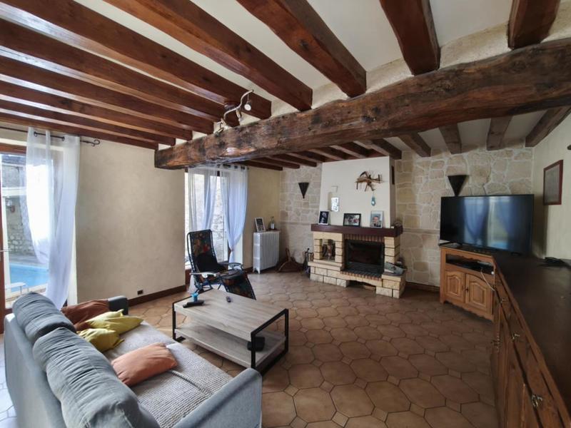 Maison - 150 m² - 10 pièces