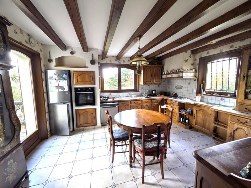 Maison - 195 m² - 5 pièces