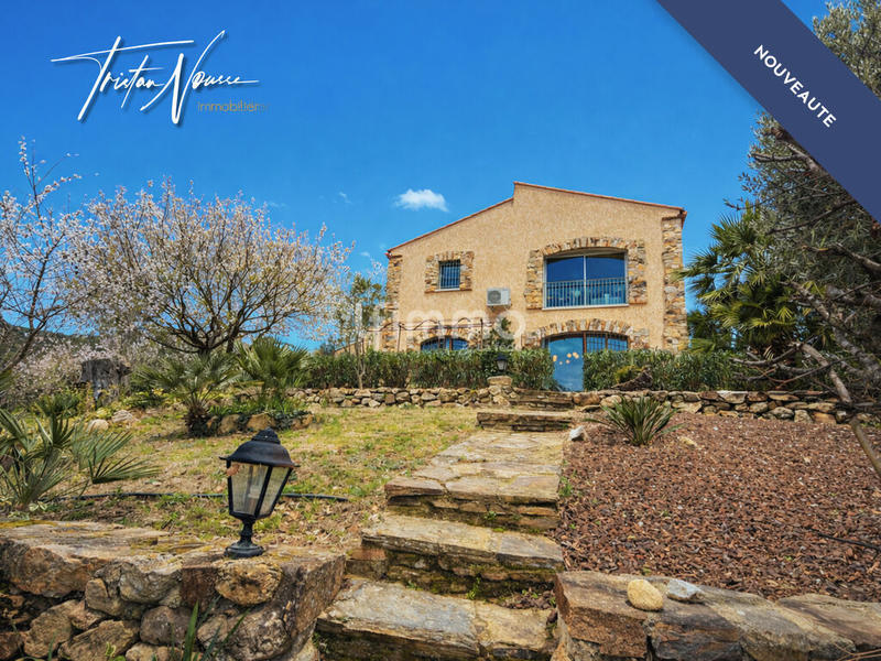 Mas - 260 m² - 7 pièces