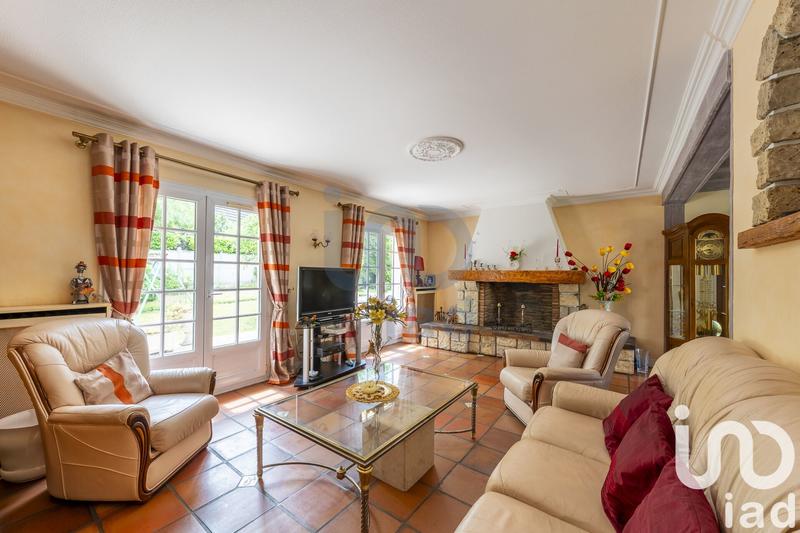 Maison - 195 m² - 8 pièces