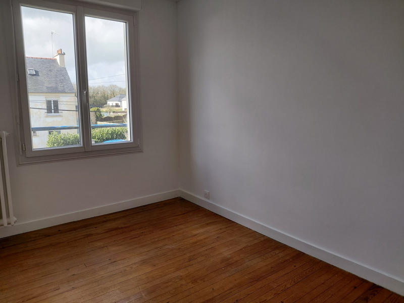 Maison - 92 m² - 6 pièces