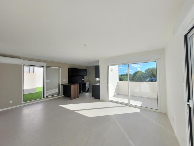 Appartement - 75 m² - 4 pièces