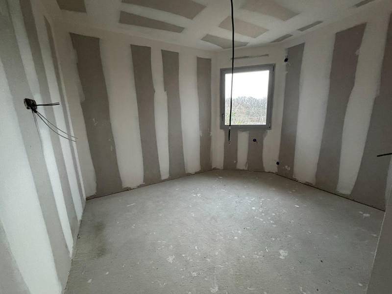 Maison - 99 m² - 4 pièces