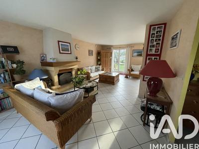 Maison - 146 m² - 7 pièces