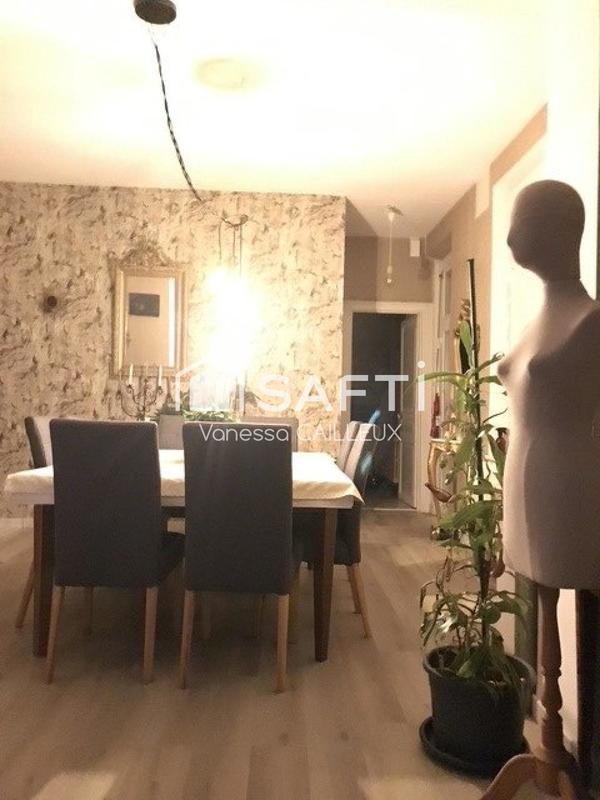 Maison - 166 m² - 6 pièces