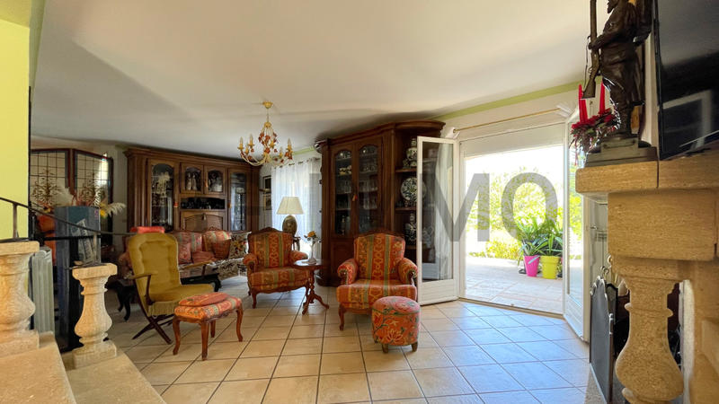 Villa - 205 m² - 6 pièces