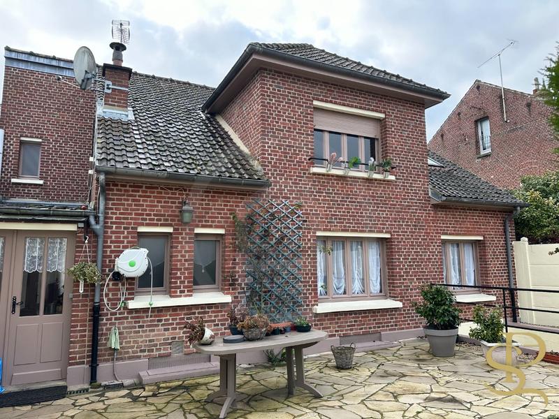 Maison - 150 m² - 7 pièces