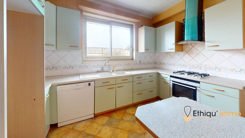 Maison - 120 m² - 6 pièces