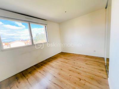 Duplex - 93 m² - 4 pièces