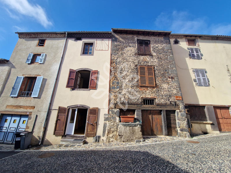 Maison - 115 m² - 6 pièces