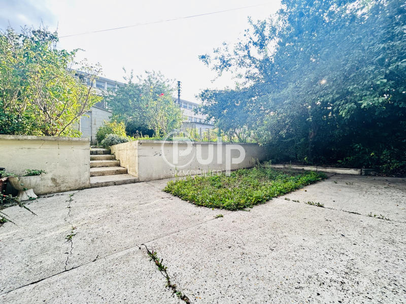 Maison - 93 m² - 6 pièces