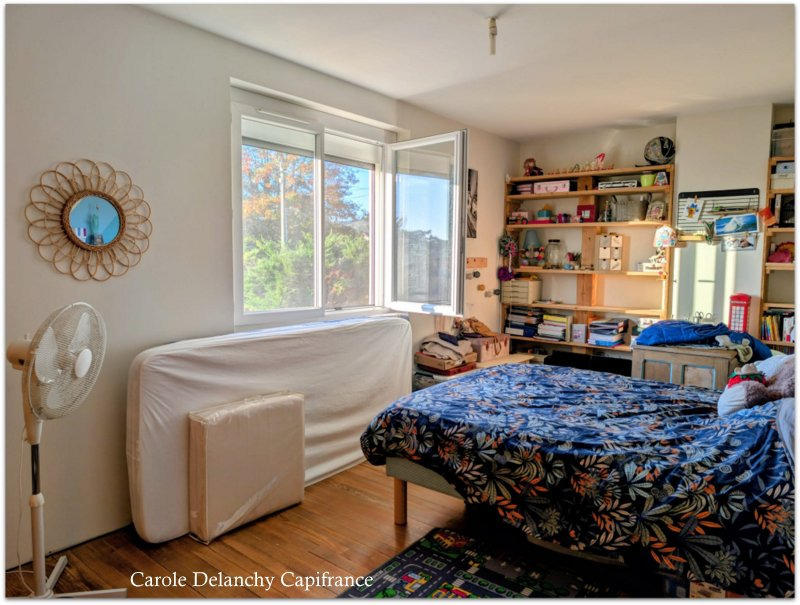 Maison - 200 m² - 8 pièces