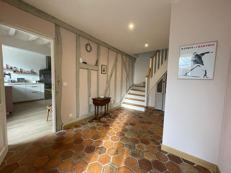 Maison - 200 m² - 7 pièces