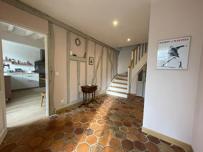 Maison - 200 m² - 7 pièces