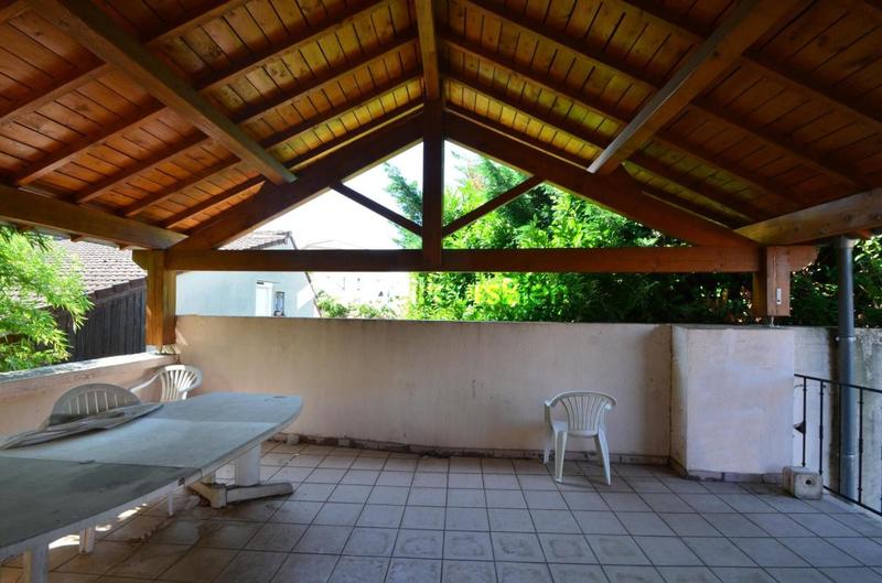 Maison - 180 m² - 5 pièces