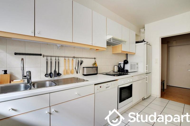 Chambre - 12 m² - 1 pièce