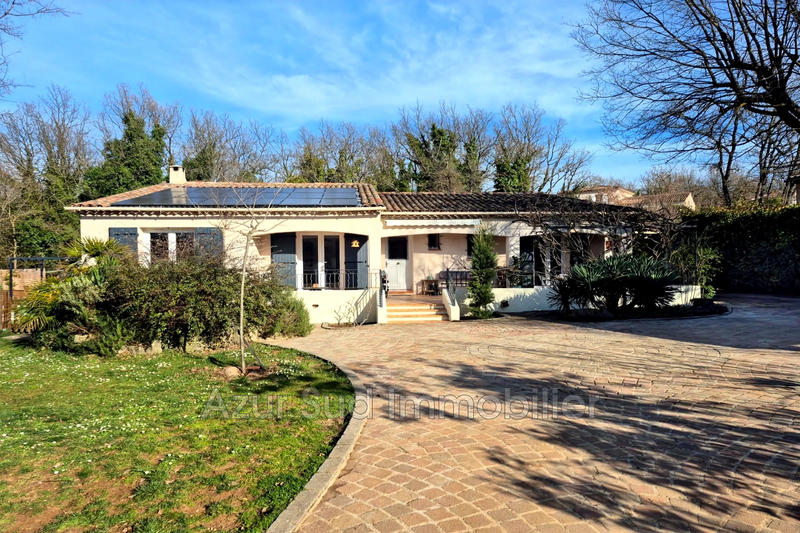 Maison - 147 m² - 5 pièces