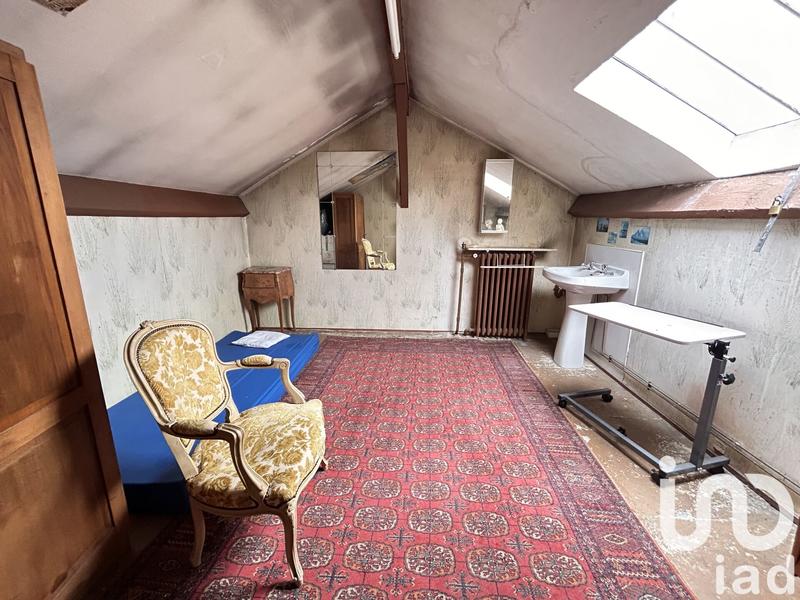 Maison - 157 m² - 8 pièces