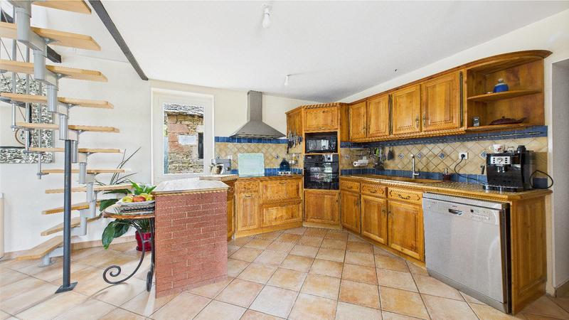 Maison - 146 m² - 5 pièces