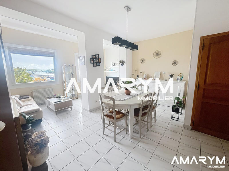 Maison - 134 m² - 5 pièces