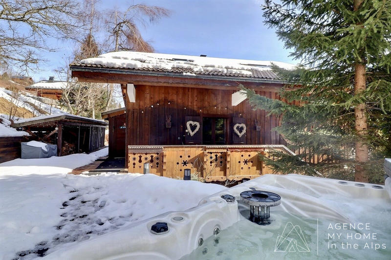 Châlet - 255 m² - 11 pièces