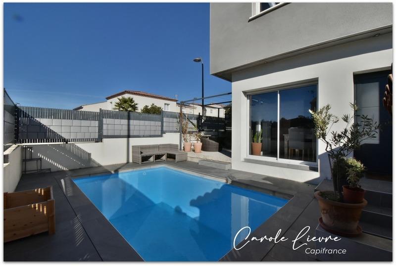 Maison - 121 m² - 5 pièces