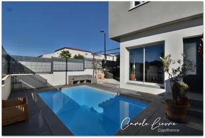 Maison - 121 m² - 5 pièces